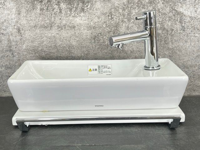 壁掛手洗器 TOTO トートー L40D KVK 立水栓 KL180D12付き トイレ 洗面器 洗面ボウル 住宅設備 514761