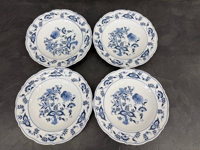 Blue Danube プレート4枚セット 1枚破損有り ブルーダニューブ 洋食器 丸皿 約24cm 514773