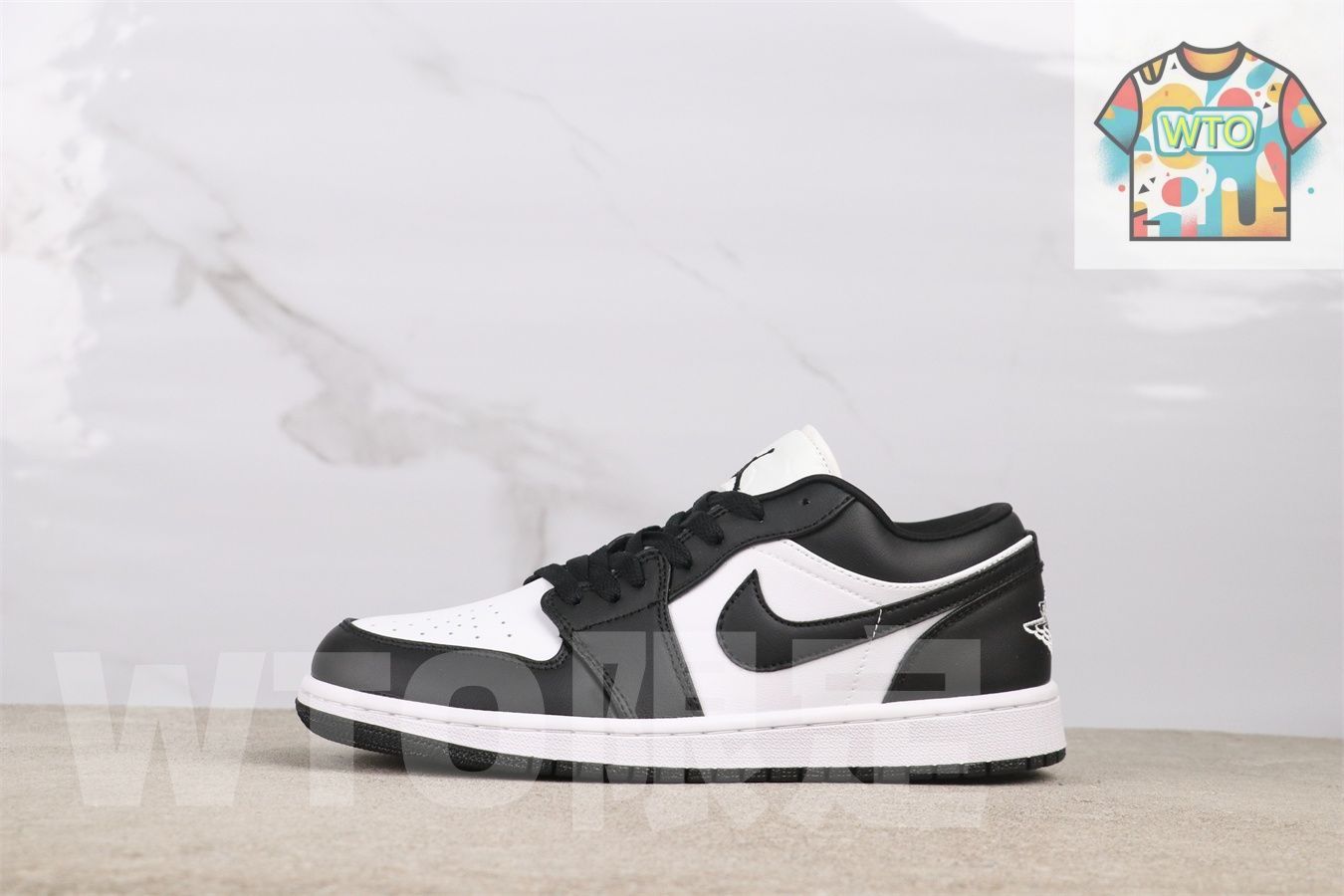 今日 Air Jordan エア ジョーダン AJ1 ブラック ホワイト DC0774-101