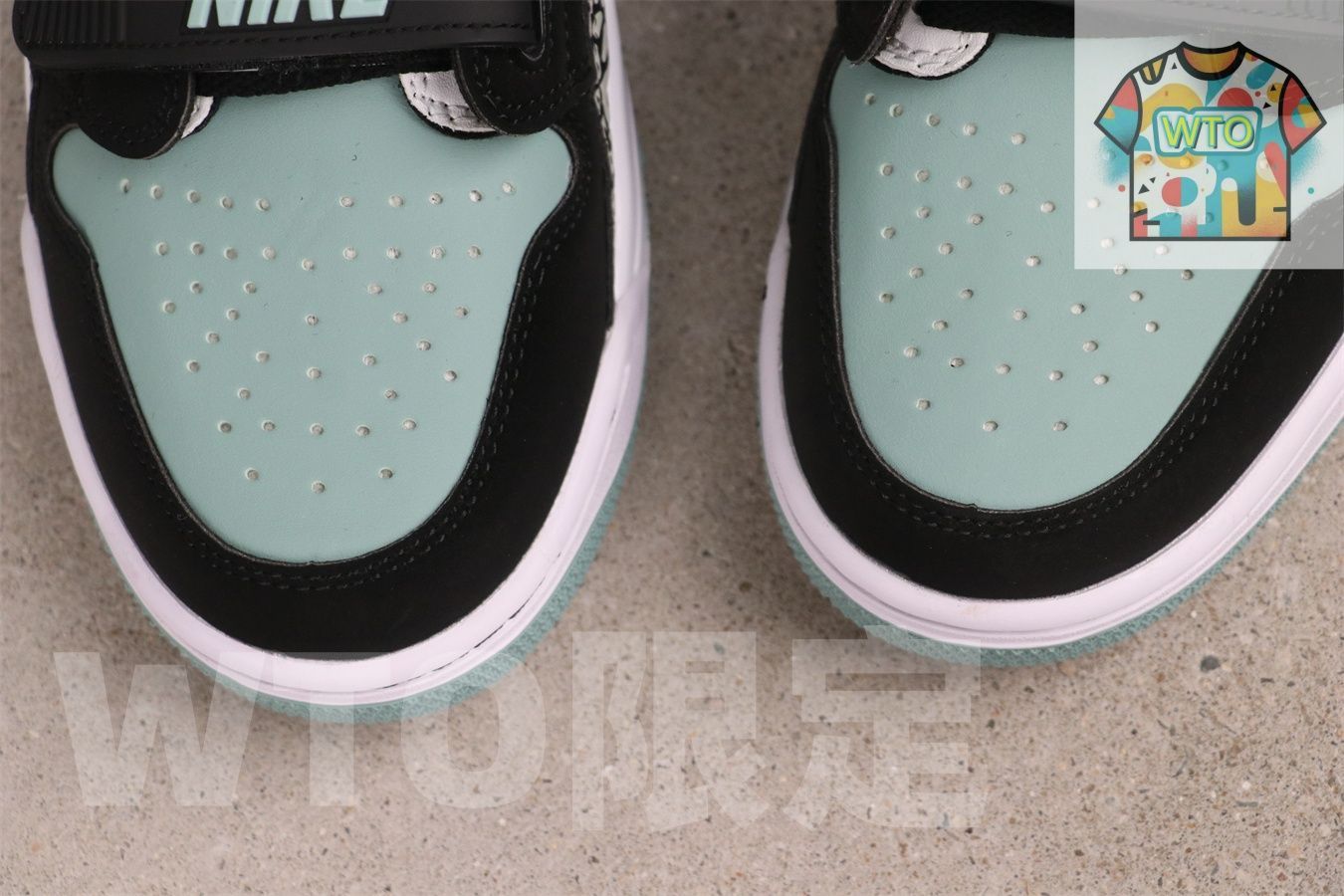 CD7069-109 ブラック