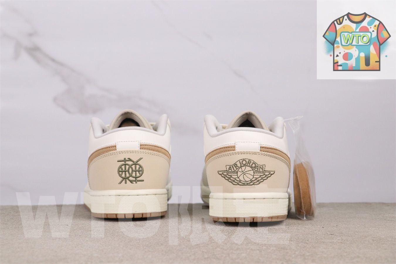  今日 Air Jordan エア ジョーダン AJ 1 IB 8855 121 スニーカー 靴