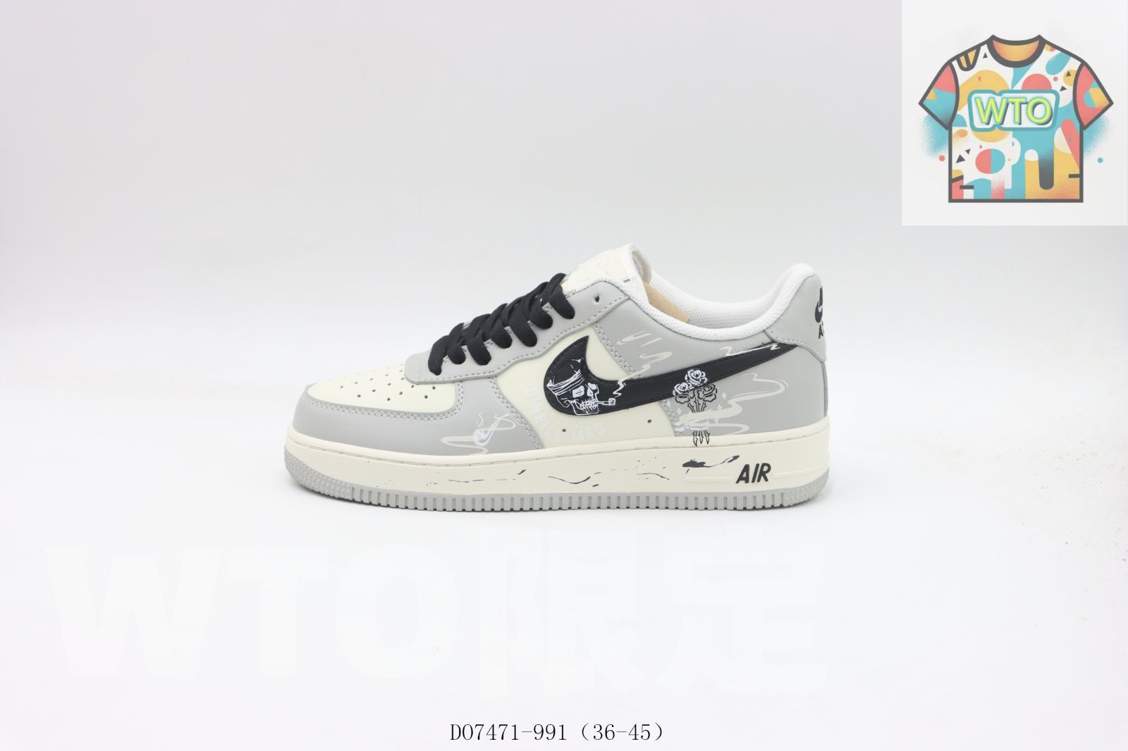 今日 Nike ナイキ ロートップ スニーカー グレーブラックローズ DO7471-991