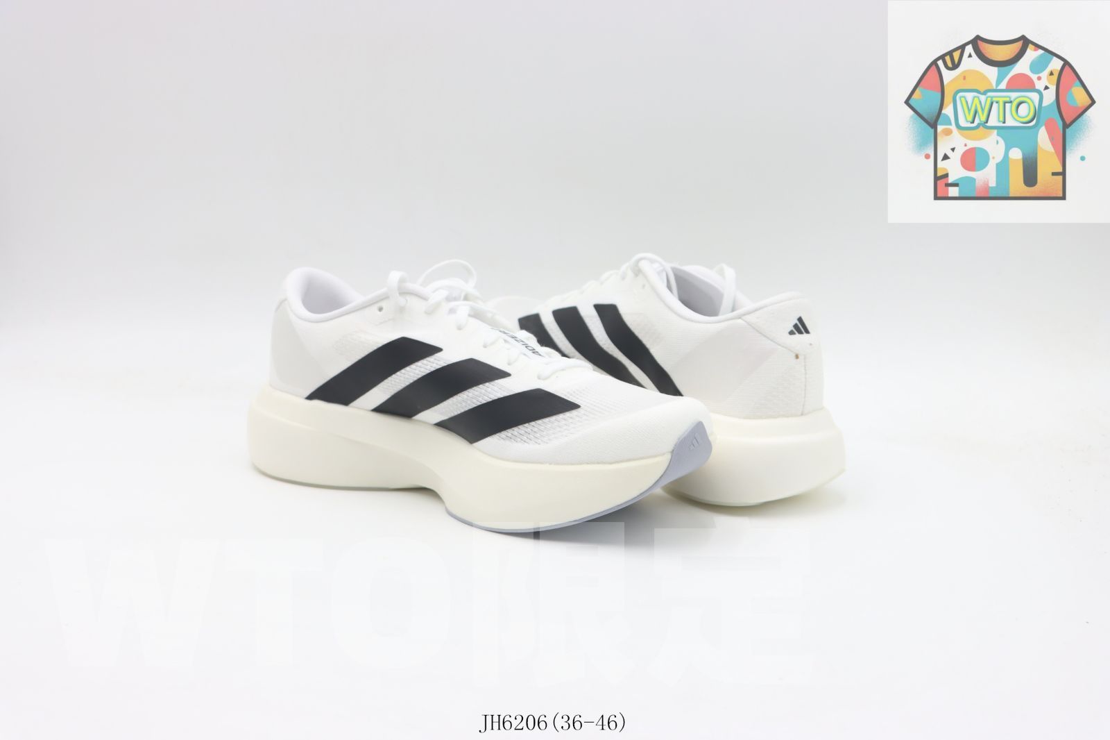 ランニングシューズ