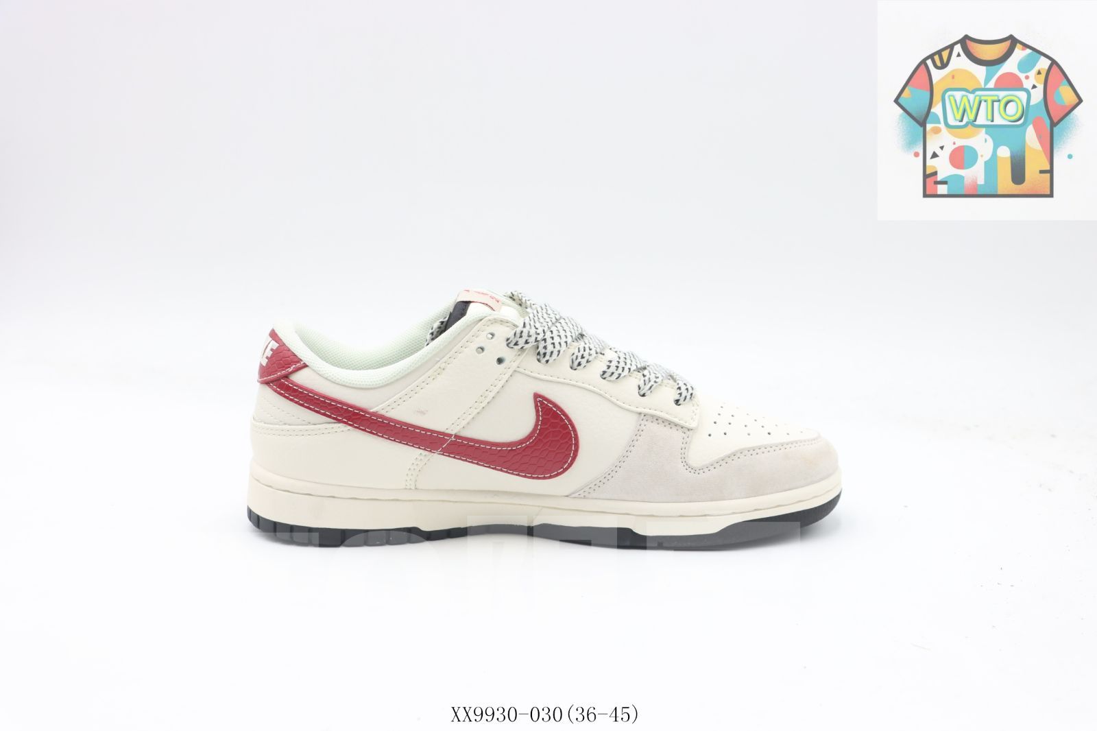 今日 Nike ナイキ スケートシューズ XX9930-030 白しろと赤あかの蛇へび年ねんモデル-WTO輸入2