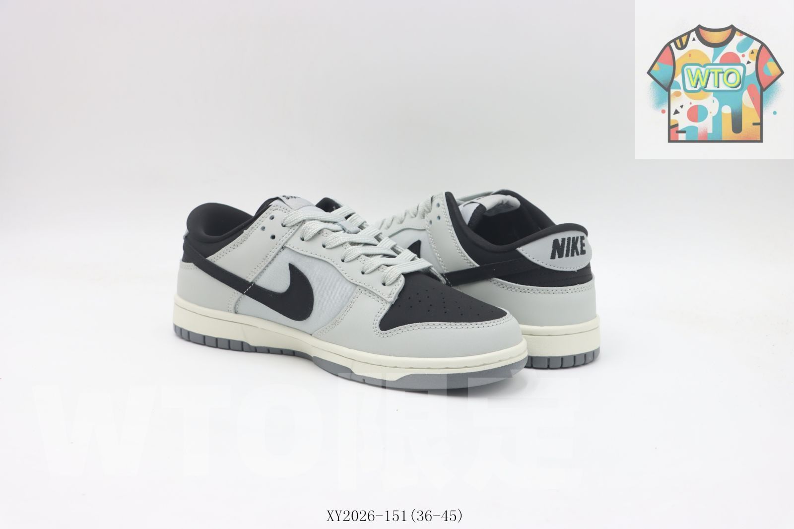 グレーホワイト