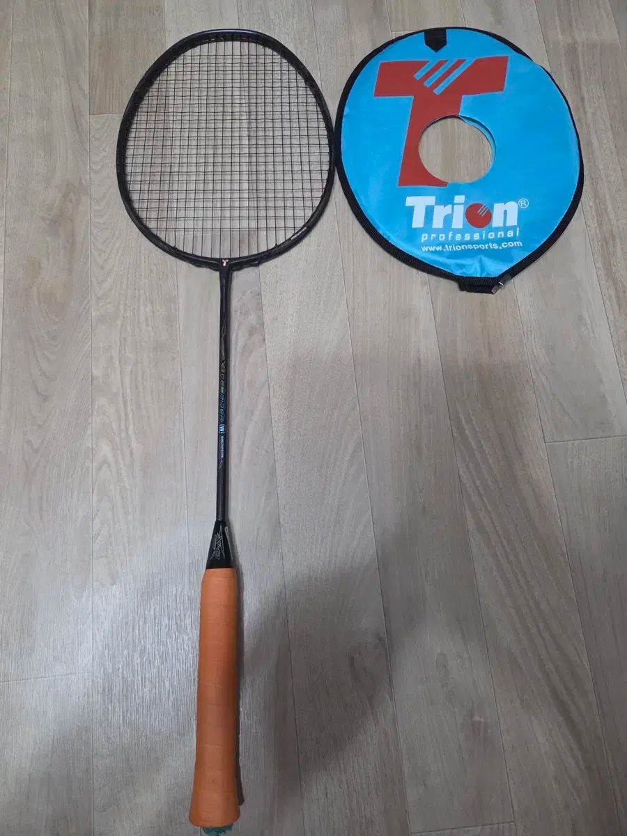 トライオン x-o イノベーションw ラケット