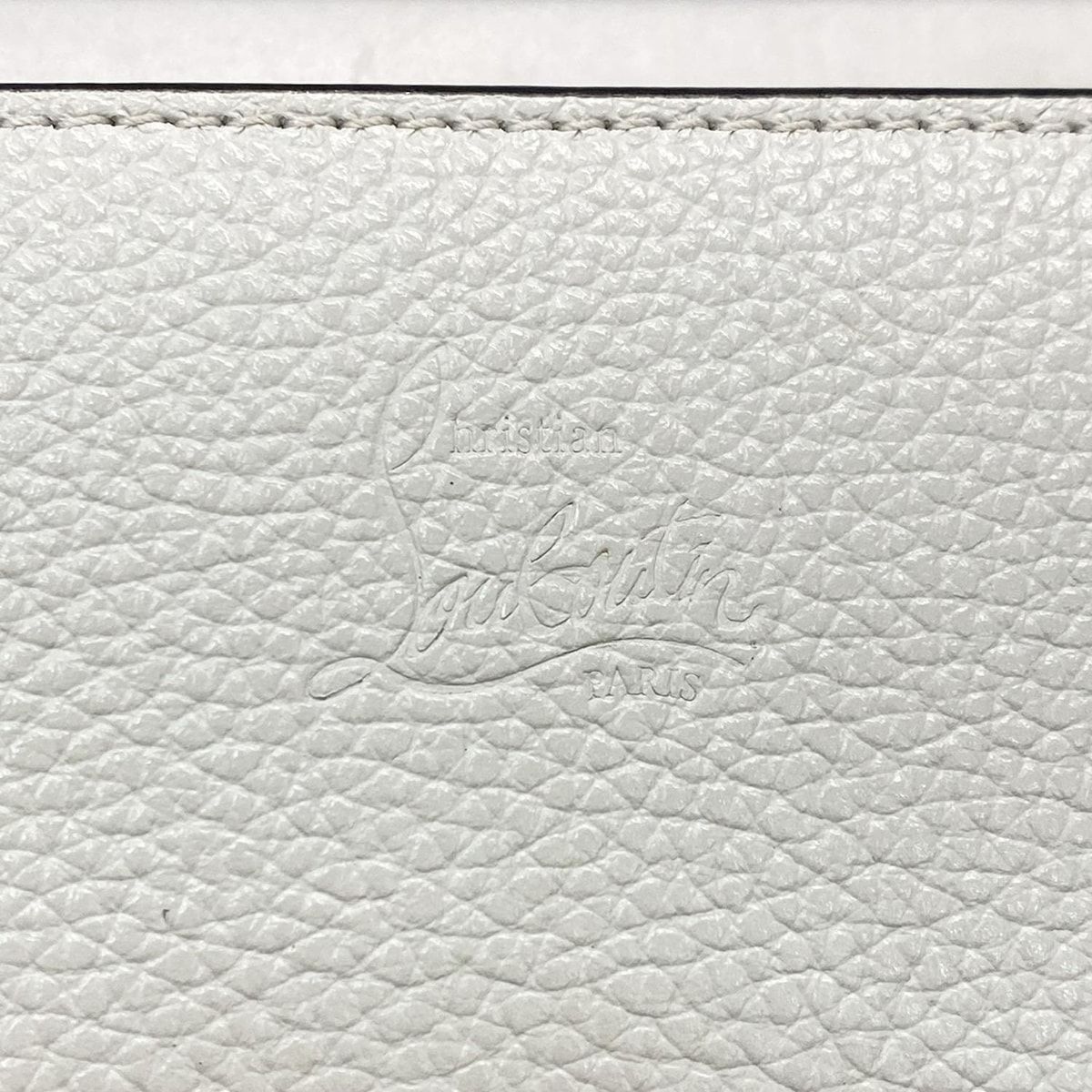 アイボリー ルビインザスカイスタッズ