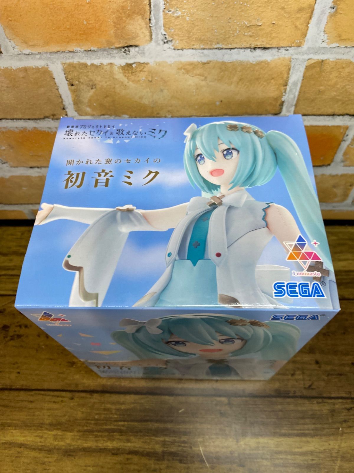 未開封・ダンボール発送】Luminasta 開かれた窓のセカイの初音ミク
