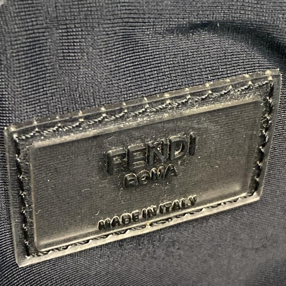  FENDI フェンディ ウエストポーチ - 7 VA 446 アイボリー×ライトグレー×黒 ロゴ ボディバッグ ウエストポーチ バッグ