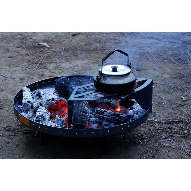 Dekitech 職人手作り 焚火台用パーツ 3～4人用 黒革鉄板 国産 焚火調理 カスタム グルキャン 重厚感 無骨 大型 焚火台 直径45 大きい 大人数 キャンプ アウトドア camp 炎満 五徳 ロストル 炎満五徳 0