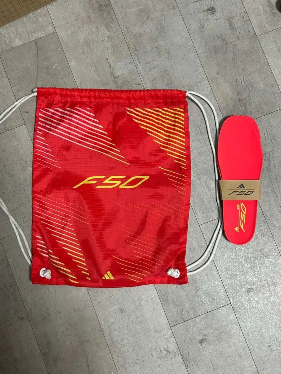  アディダス エックス スピードポータル サッカーシューズ 白 蛍光 フットサルシューズ シューズ