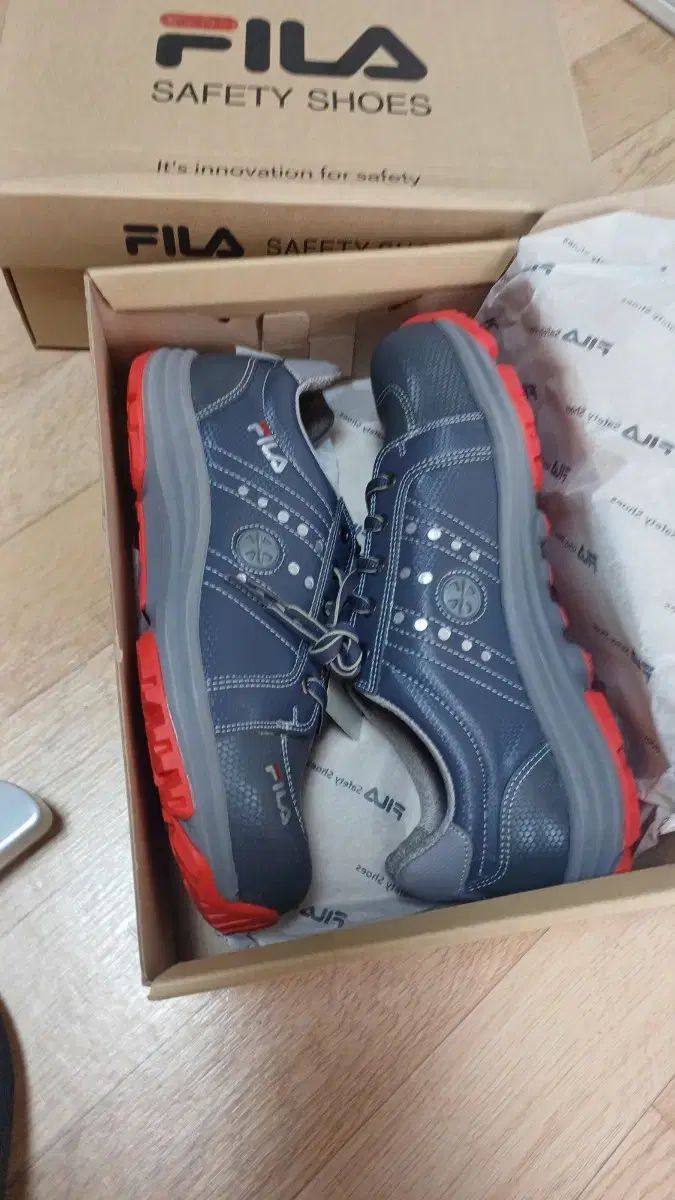  フィラ FILA 安全靴 ネイビー レッド 285 mm その他 ブーツ 革靴