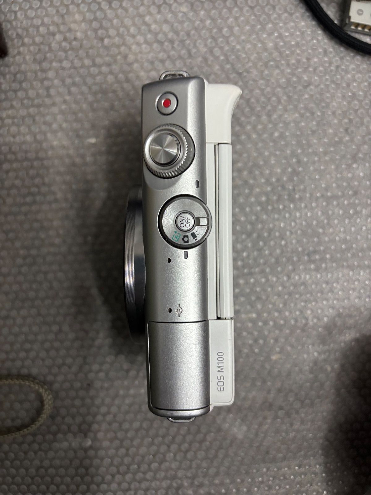 Canon EOS M100 ミラーレスカメラ 11121
