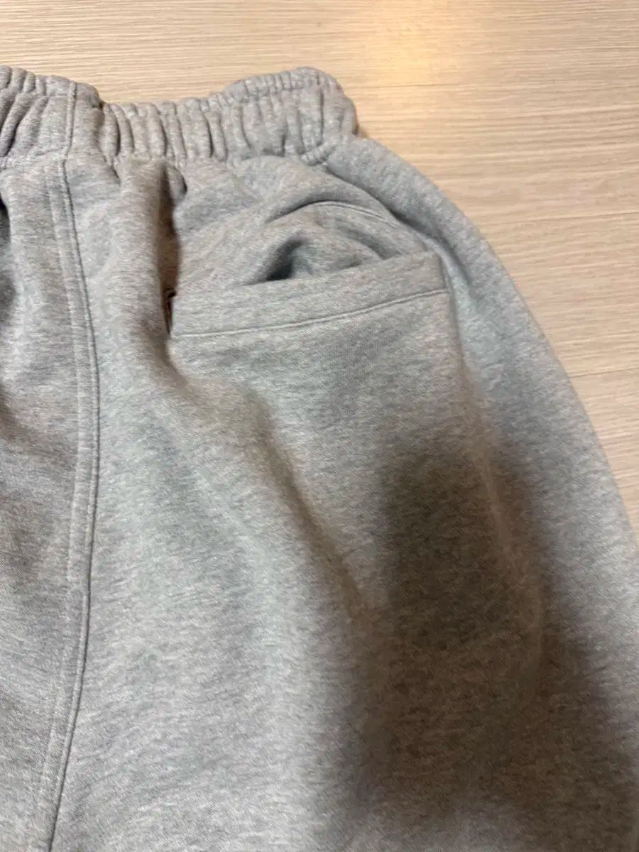 メランジ グレー