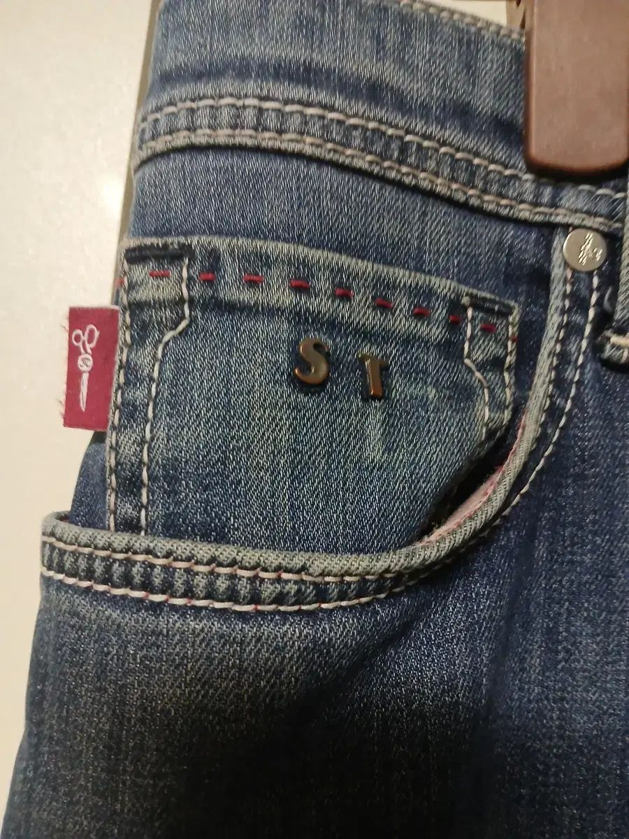 トラマロサ イタリア製 デニムパンツ メンズ 32