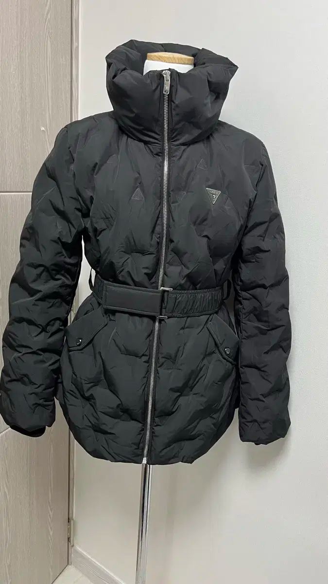 GUESS レディース ベルト ダウン L ブラック