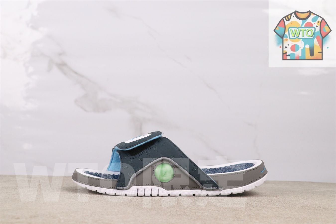 WTO通販 Air Jordan 13 エアジョーダン 代 684915 401 ホワイトブルー スリッパ WTO輸入 ZVL 01