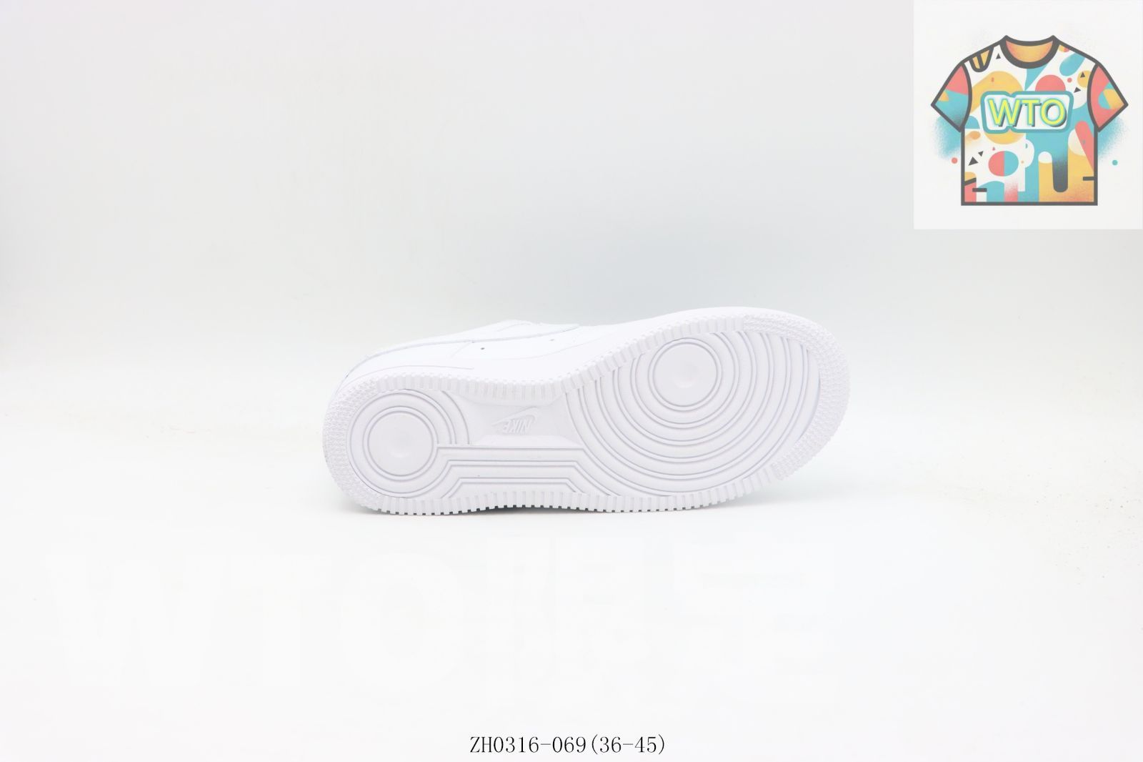 ナイキ スケートシューズ