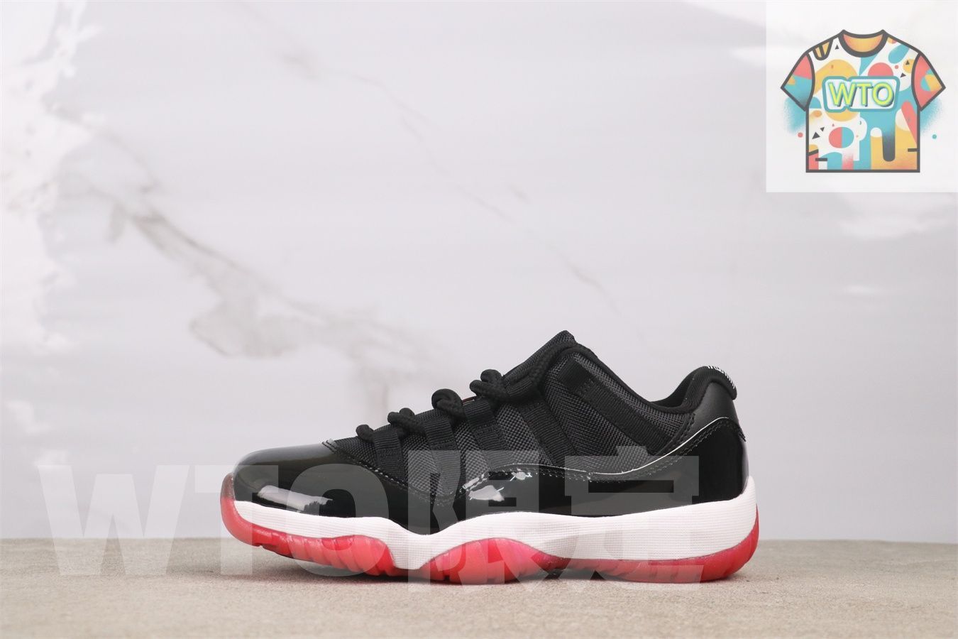 今日 エアジョーダン 11 代 ロートップ FV 5104-00 ブラック レッド-WTO輸入