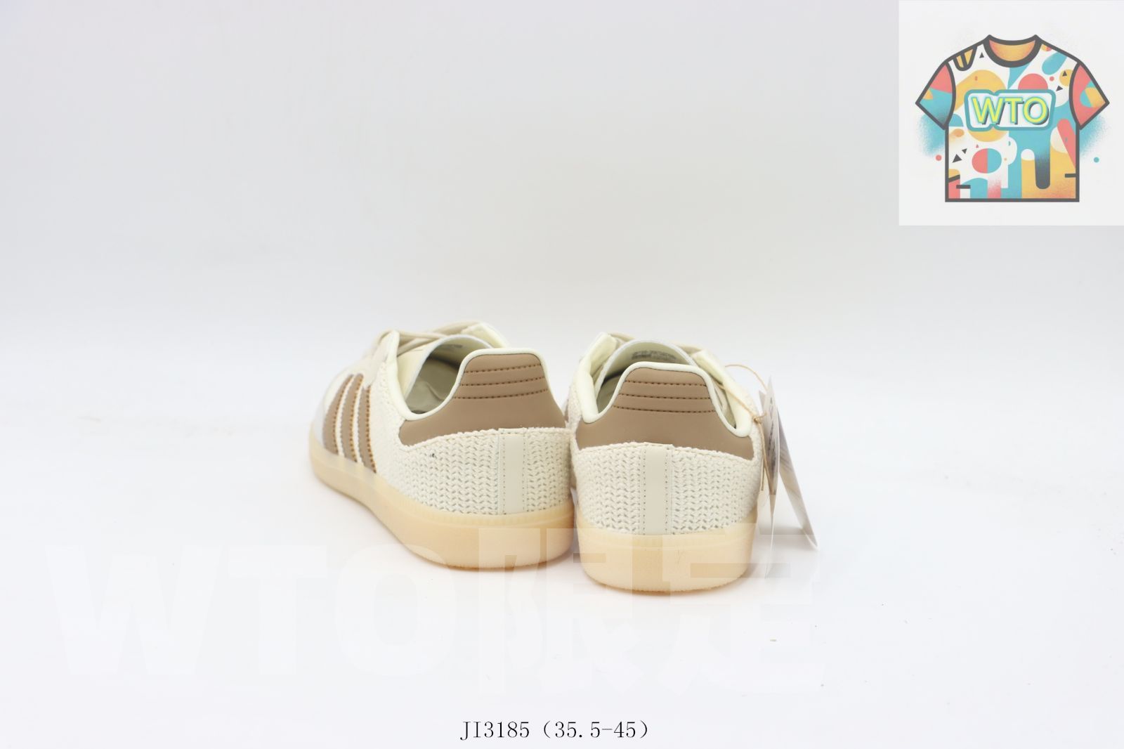 スケートシューズ