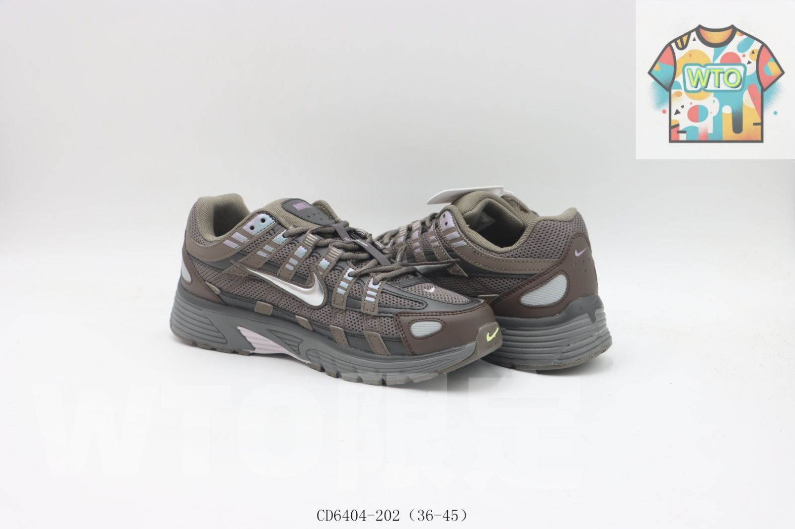 ランニングシューズ