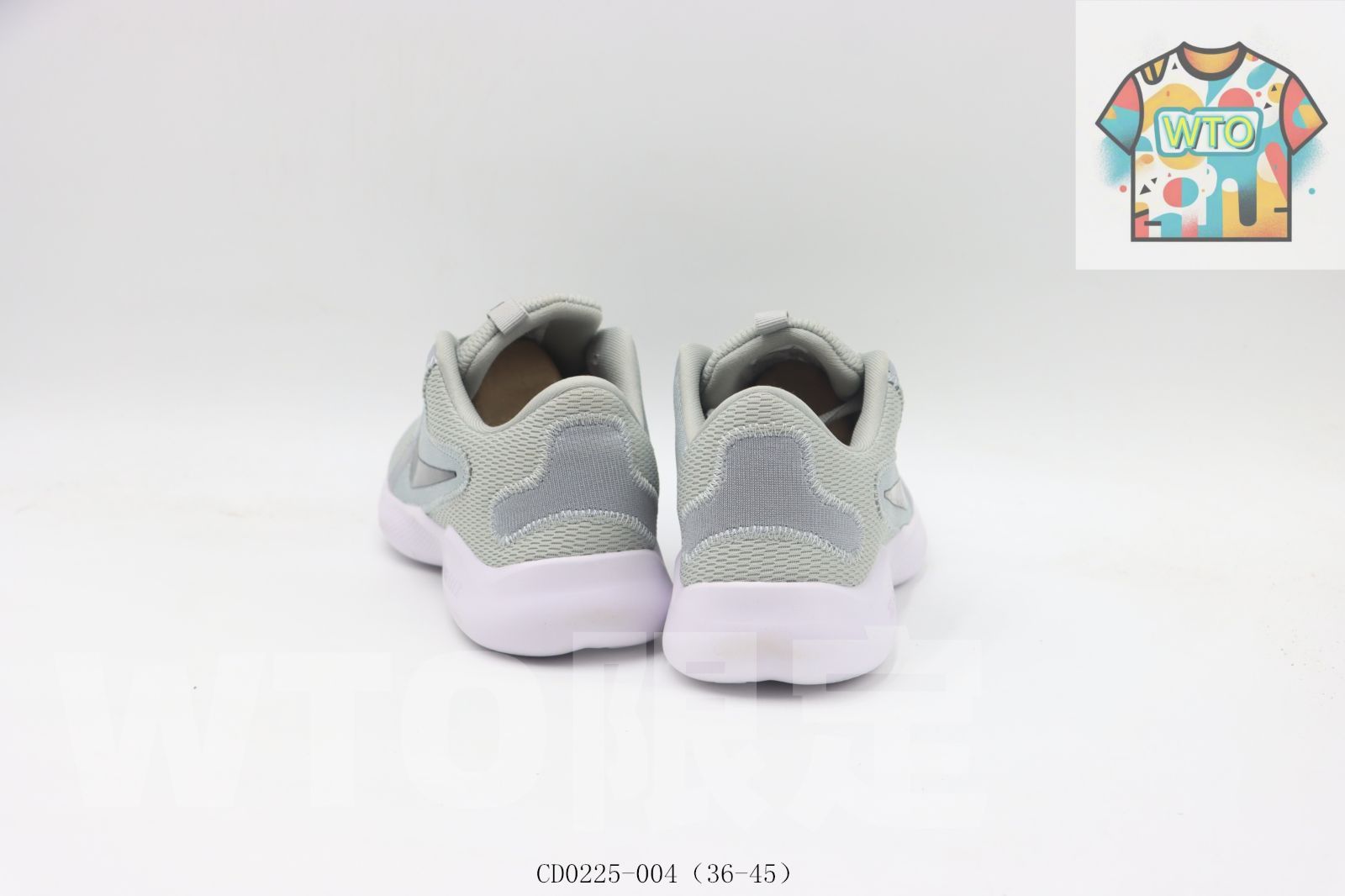 Nike ランニングシューズ