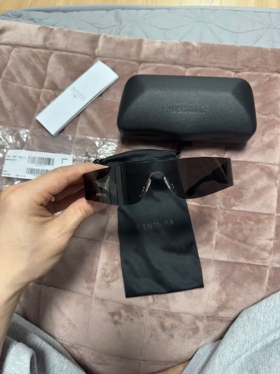 バレンシアガ ゴーグル サングラス