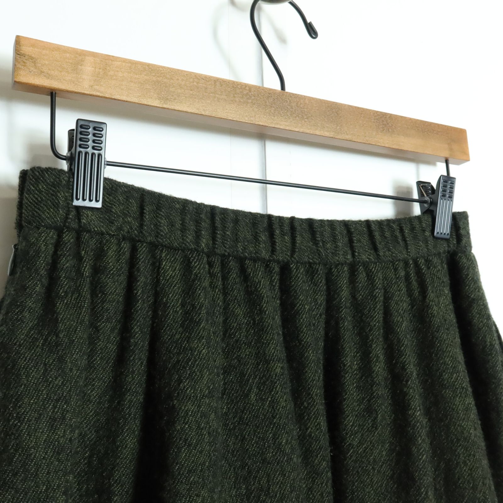 美品】センソユニコ慈雨☆刺繍付き♪ギャザースカート サイズ40