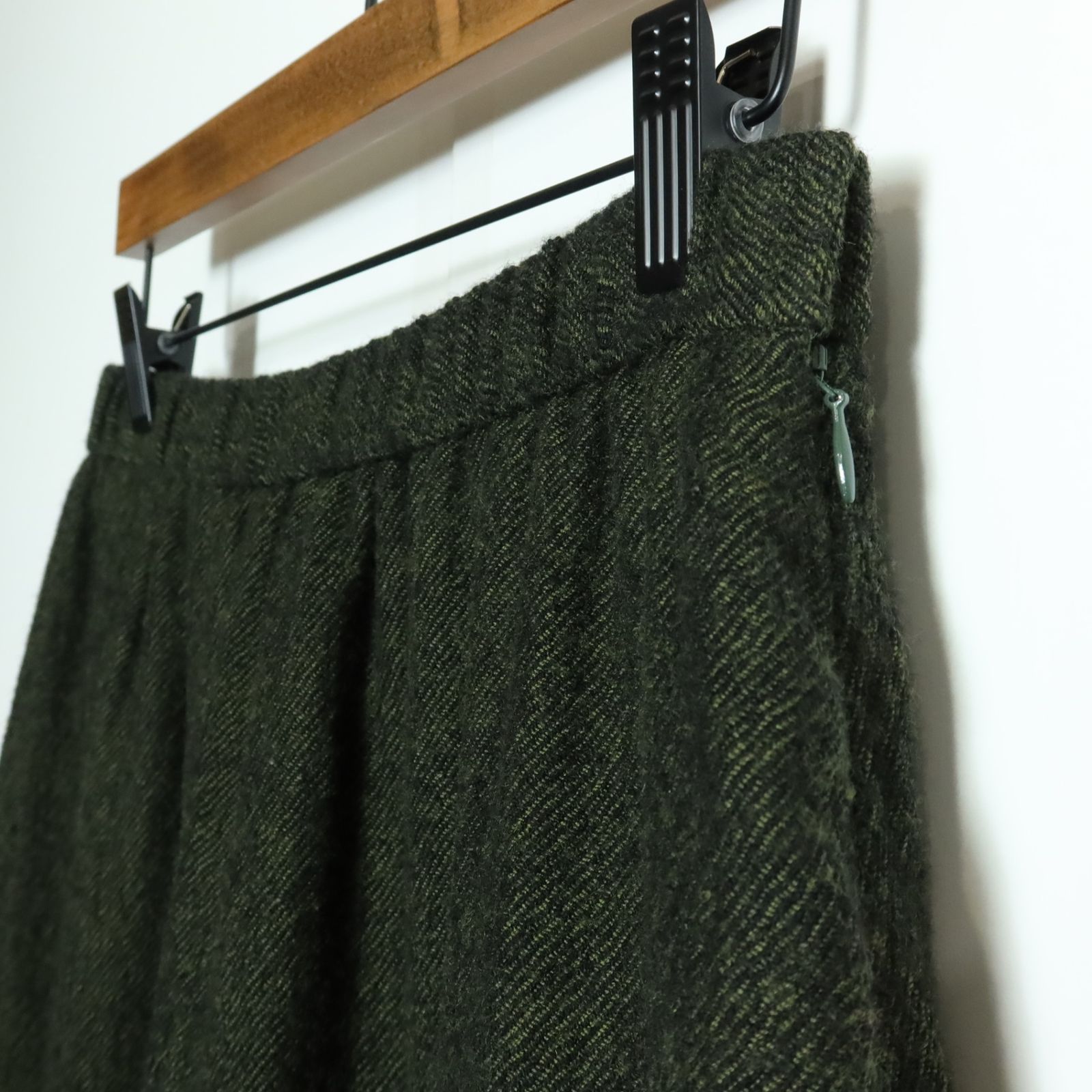 美品】センソユニコ慈雨☆刺繍付き♪ギャザースカート サイズ40