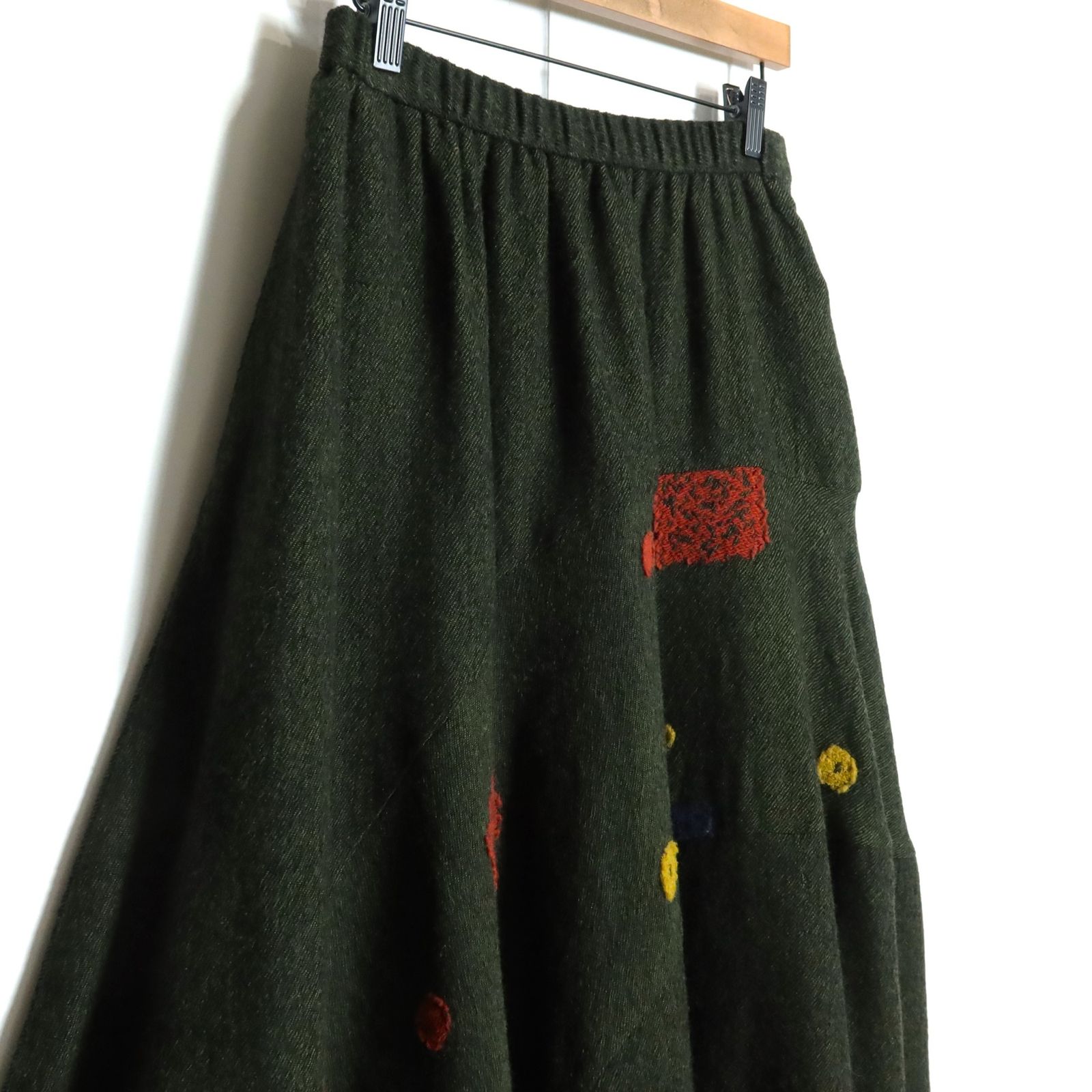 美品】センソユニコ慈雨☆刺繍付き♪ギャザースカート サイズ40