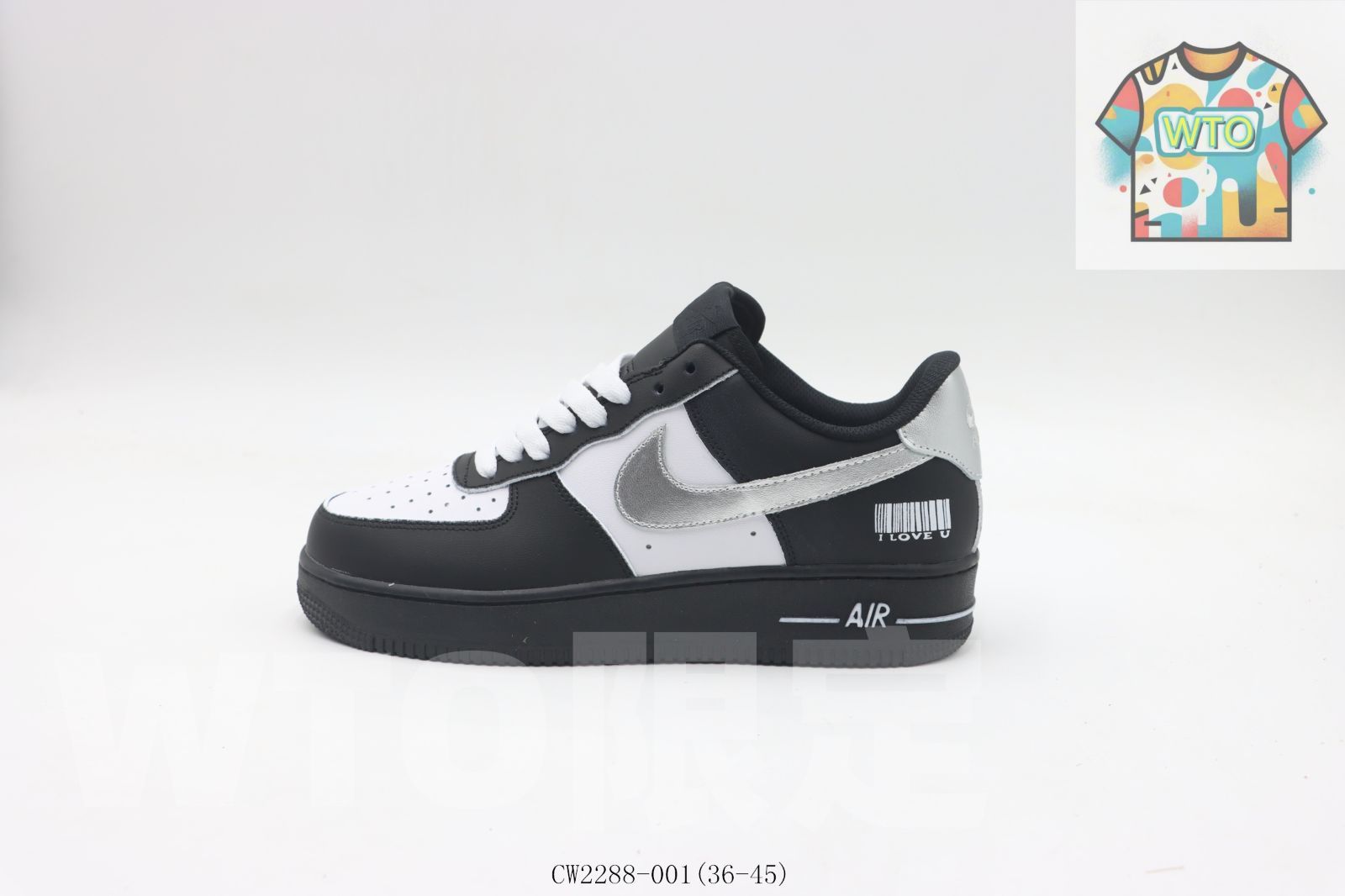 WTO通販 ナイキのスケートシューズ 白黒銀 CW 2288 0010 WTO輸入 XDV 43