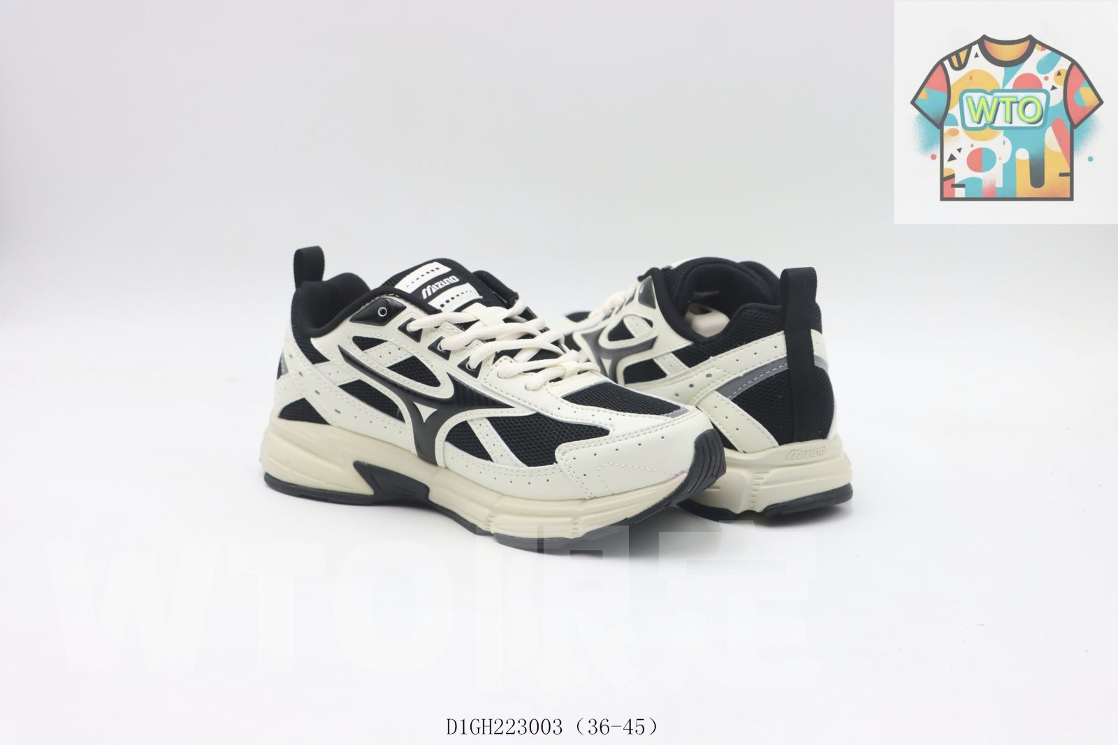  WTO通販 ミズノのランニングシューズ ホワイト＆ブラック -WTO輸入-IPT 92 スニーカー 靴