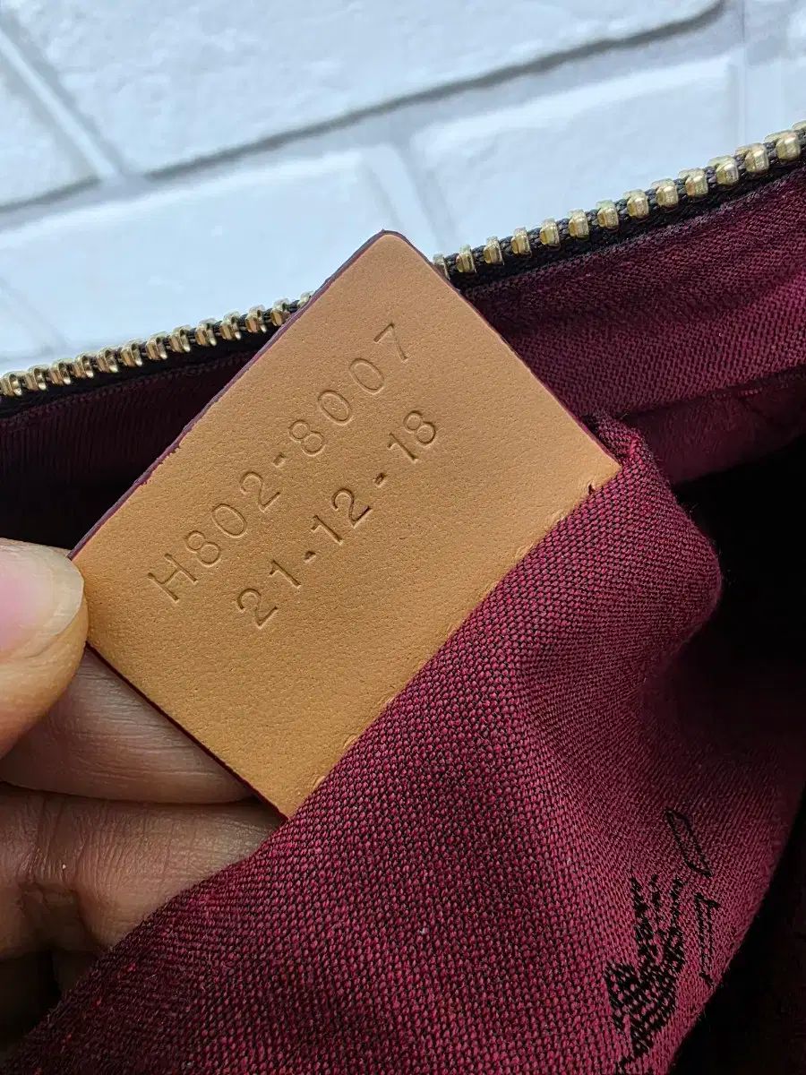 表情豊かな ETRO エトロ クラッチバッグ