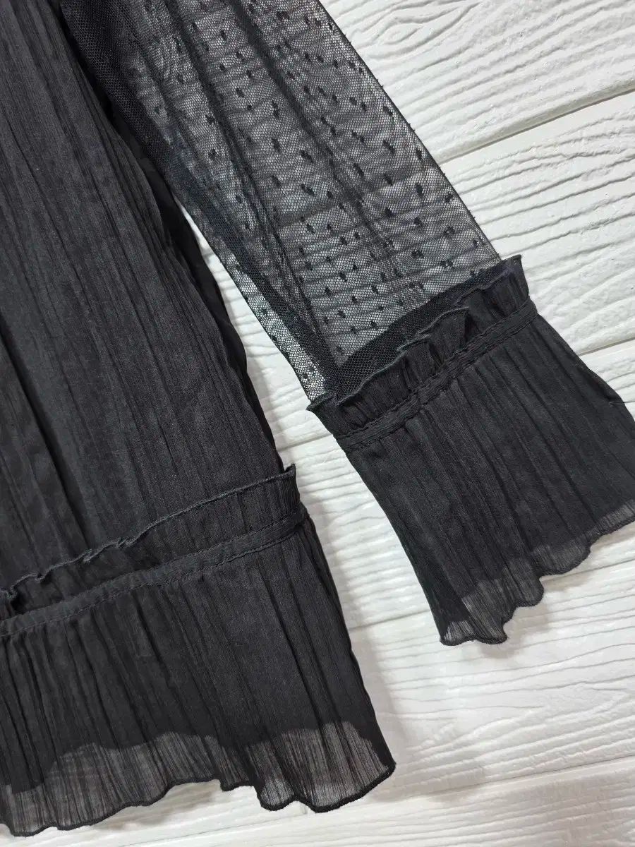 マージュ レース