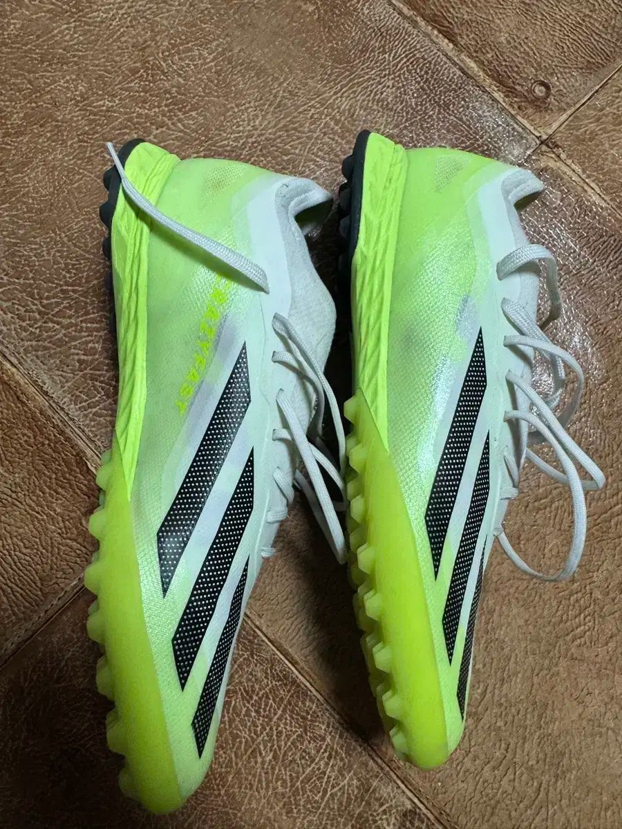  Xクレイジーパス pt.1 The Past Ver. 1 tf 265 フットサルシューズ シューズ