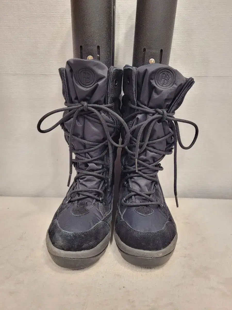 Poivre Blanc ダウンブーツ 235 mm