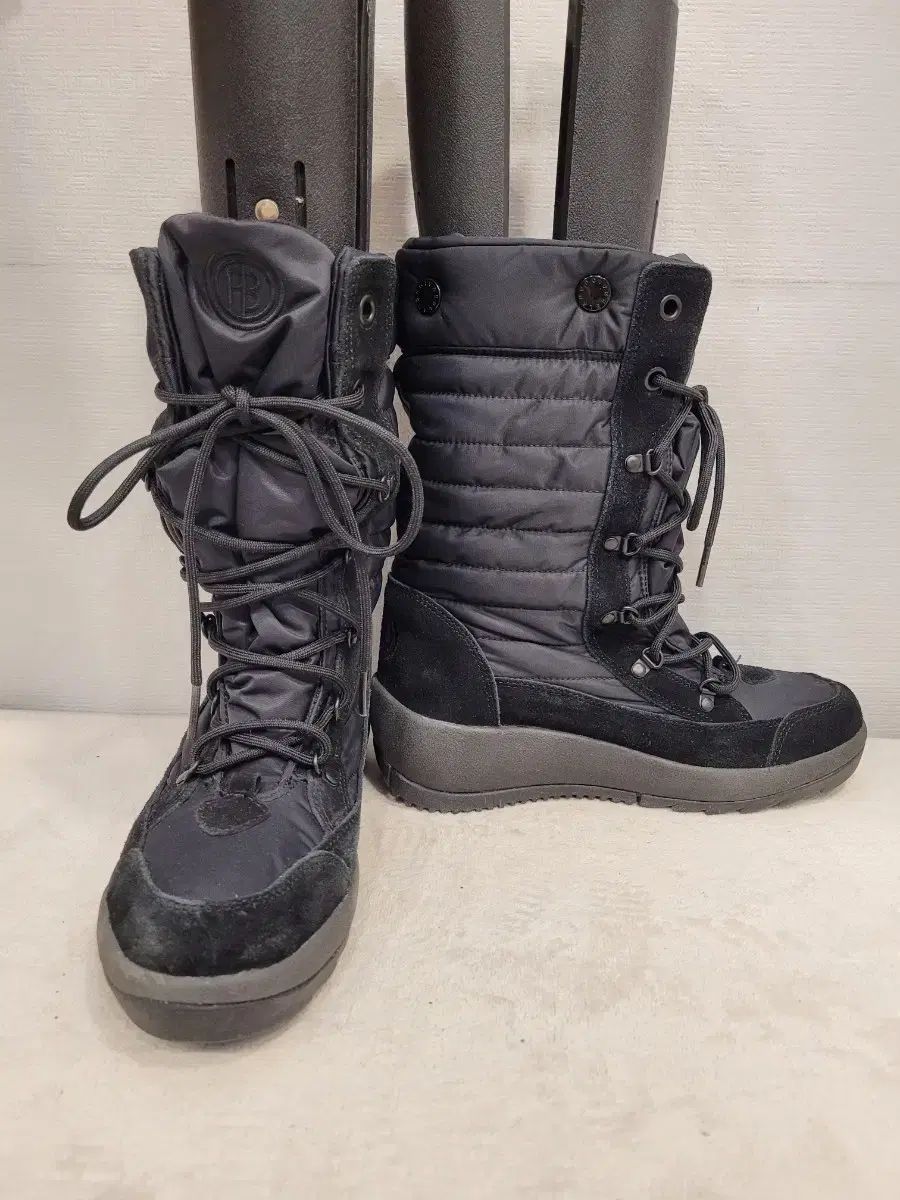 ダウンブーツ 235