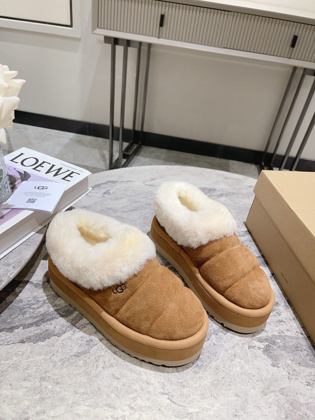 箱あり 22 cm-26 cm UGGレディース ムートンブーツ ブラウン chestnut レディース ブーツ