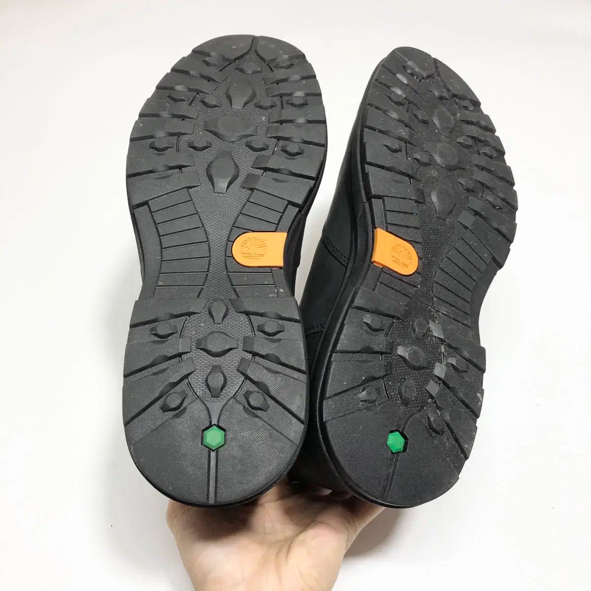 チェルシーブーツ ミッド