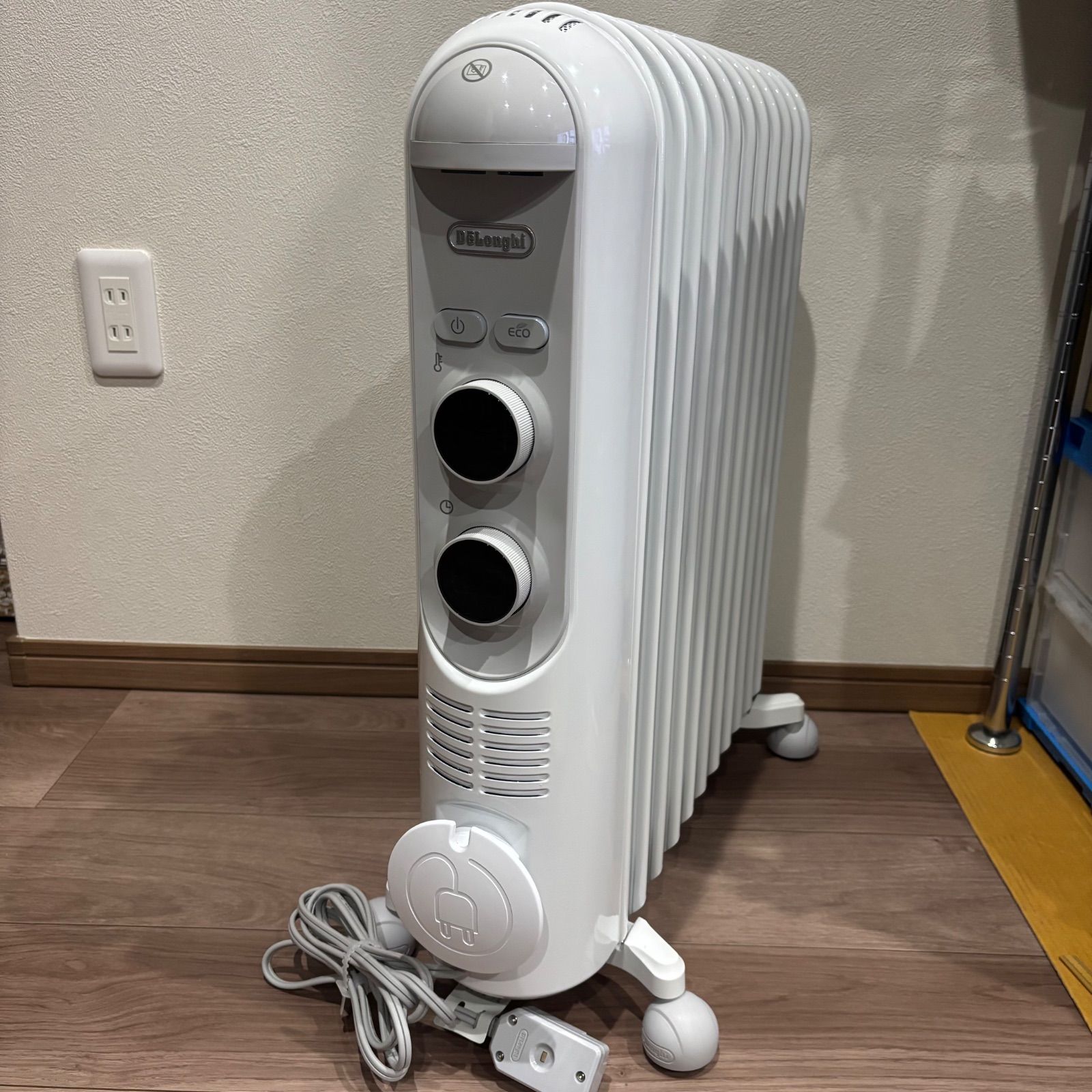 デロンギ アミカルド オイルヒーター LG 電気ヒーター 冷暖房 空調 生活家電 空調