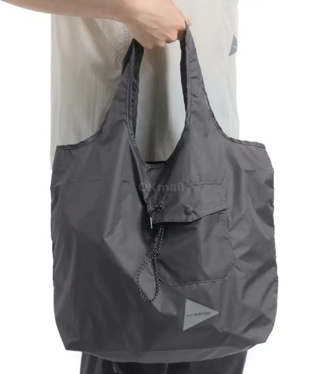 アンドワンダー グロッサリー ポケット バッグ グレー