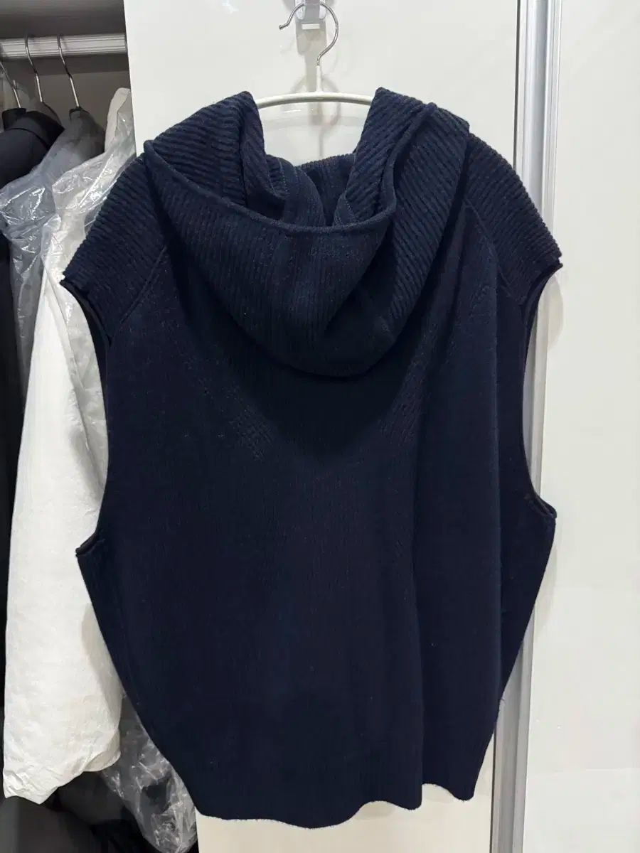 TIME HOMME ウール ブレンド フード ニット ベスト