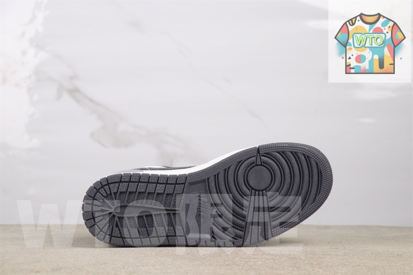  WTO通販 エアジョーダン 1 ローカット 553558-145 スモーキーパープル-WTO輸入-FCC 19 スニーカー 靴