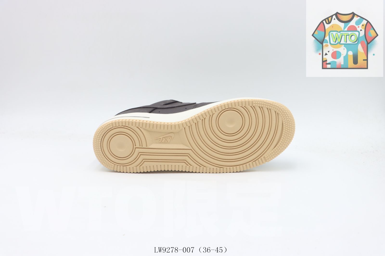 ナイキ ボードシューズ