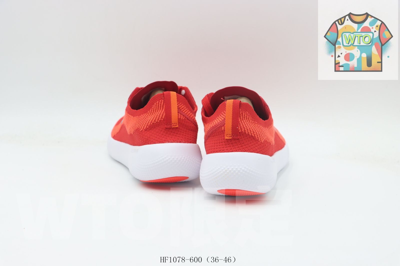 ランニングシューズ