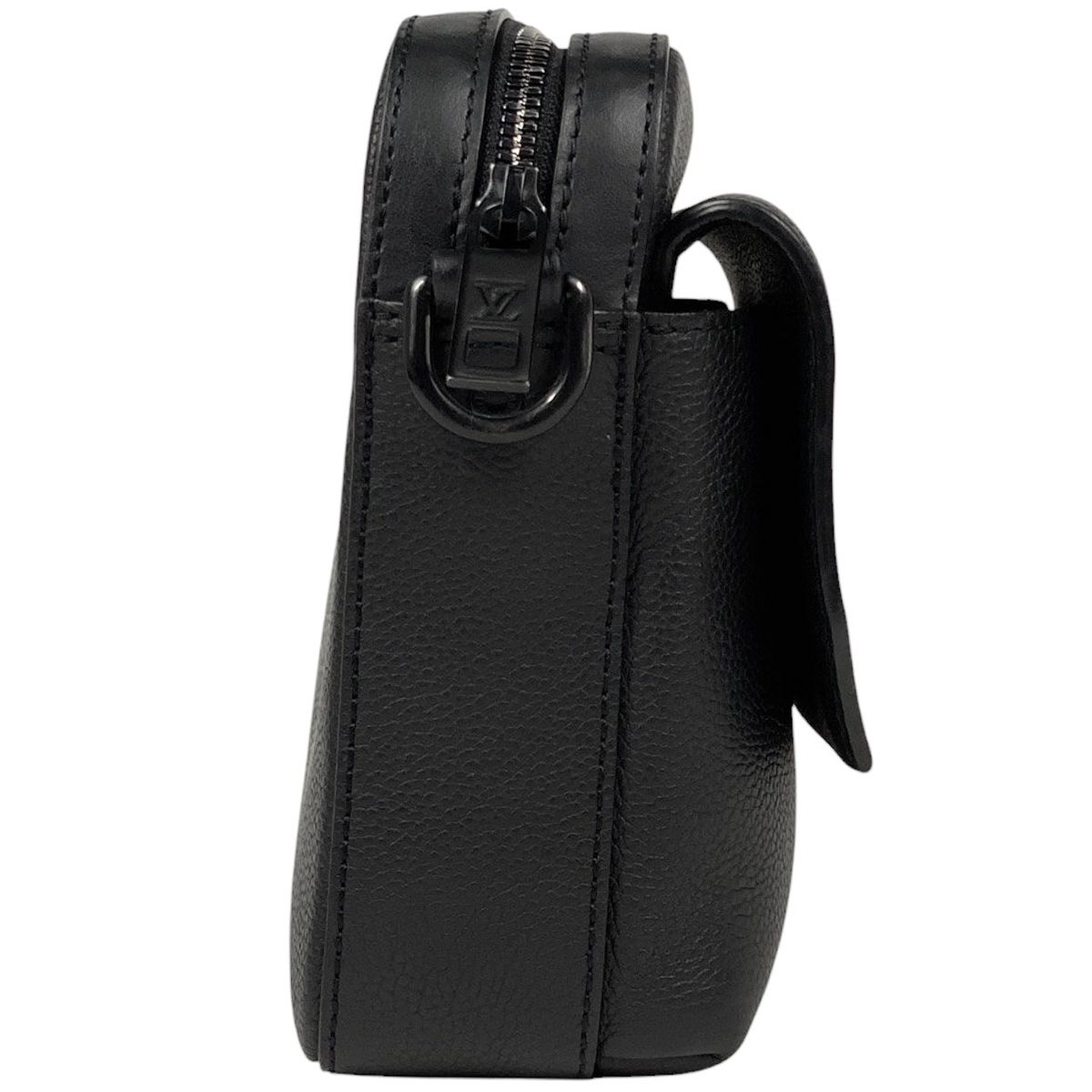 ルイ・ヴィトン ファストライン・メッセンジャー LVアエログラム M22482 ファストライン・メッセンジャー LV Aerogram｜ルイ・ヴィトン 公式