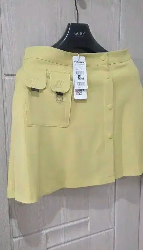 エイプ ザ グレート ライトグリーン ポケット スカート