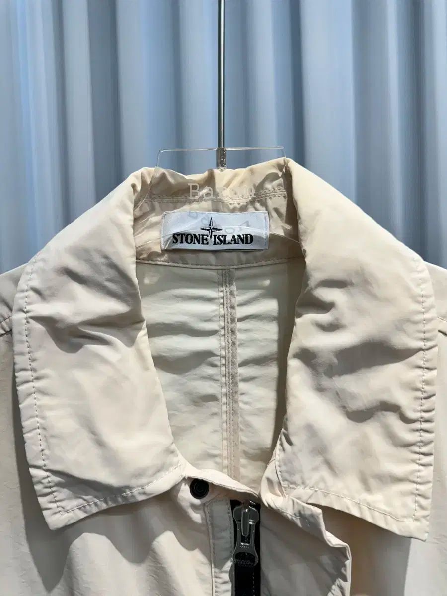 ストーンアイランド