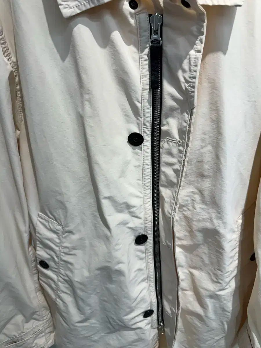 ストーンアイランド