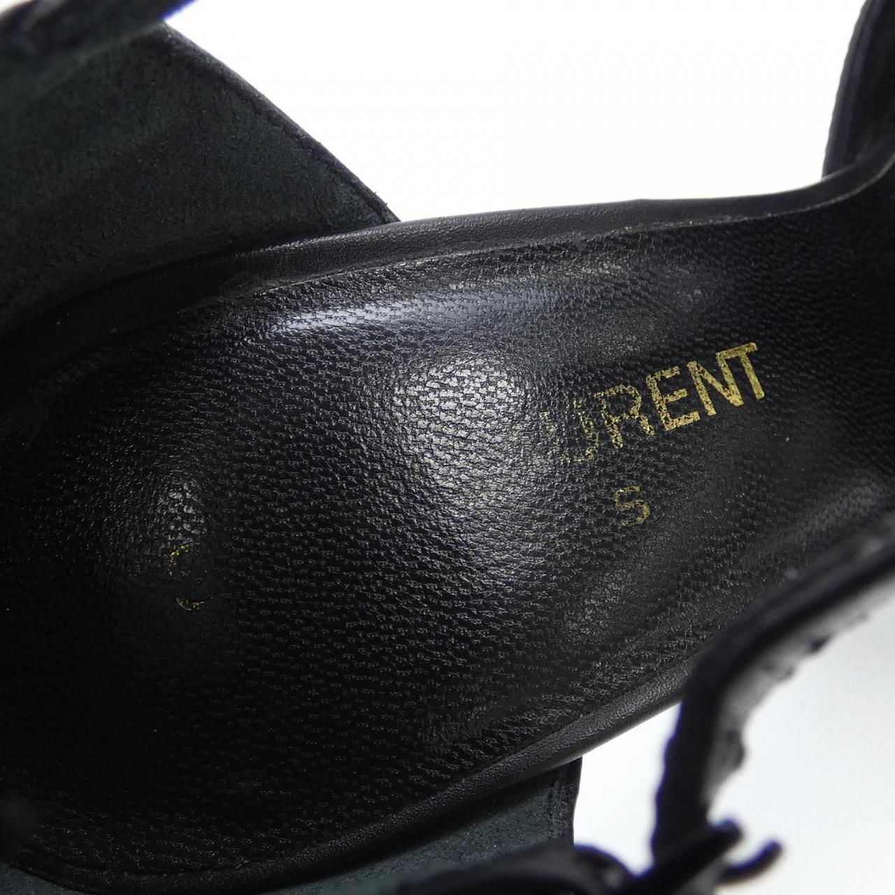 サンローラン SAINT